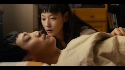 영화 환상속의 그대 - 지금 내 눈 앞에 서있는 당신은 누구죠?