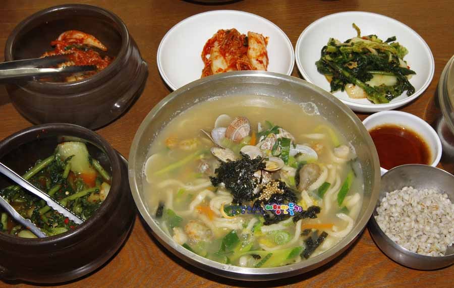 서해바지락칼국수 이미지