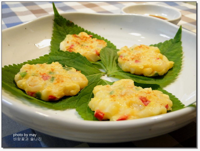 제철 찰옥수수요리~ 깻잎에 싸 먹는 관자옥수수전