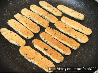 <NO오븐> 김밥싸고 남은 김으로  검은깨김쿠키*^^*