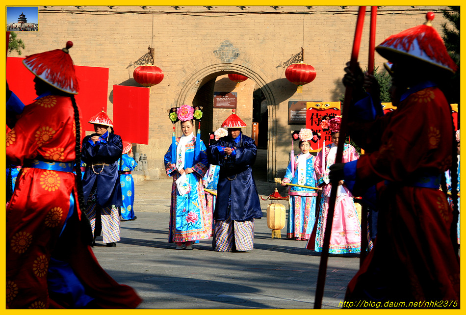 그리고 황성상부의 공연