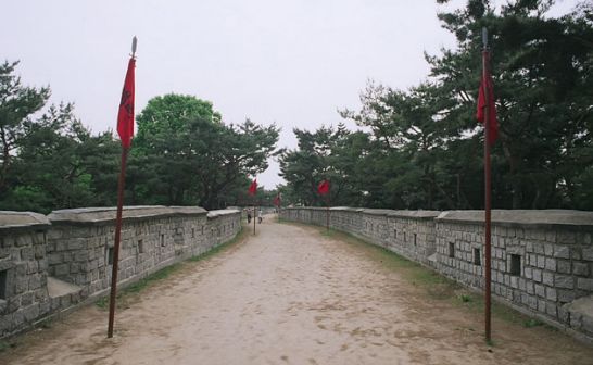 화성 돌담길