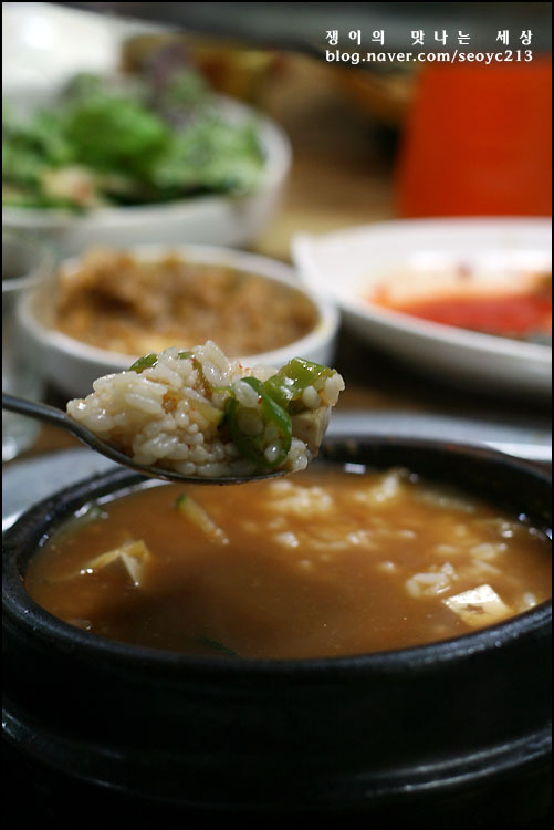돈돼지삼겹살 이미지