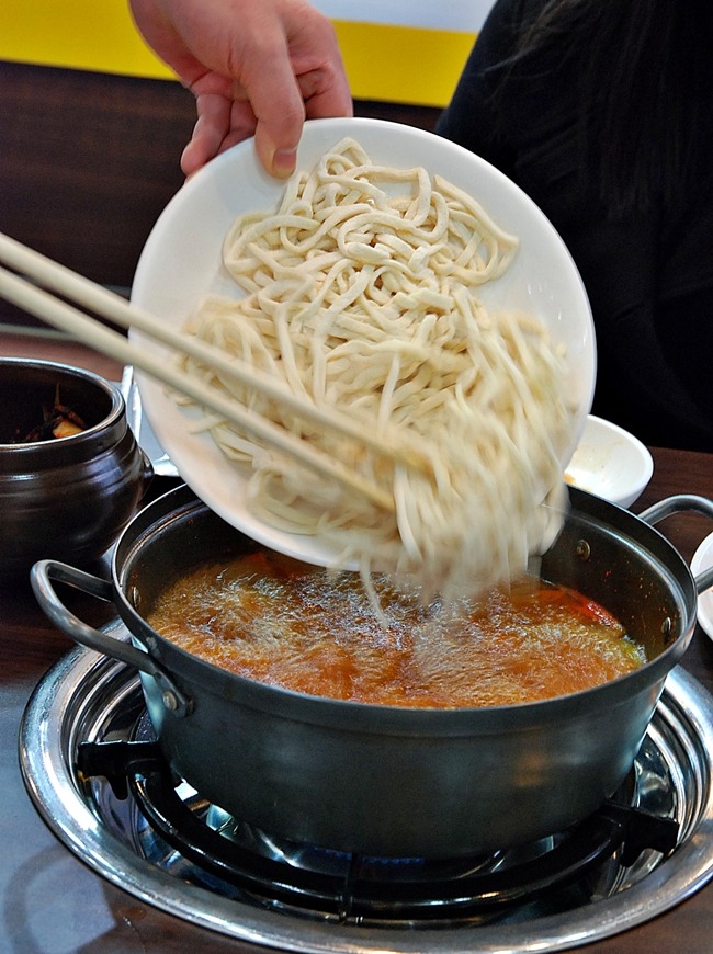 평촌손칼국수 이미지