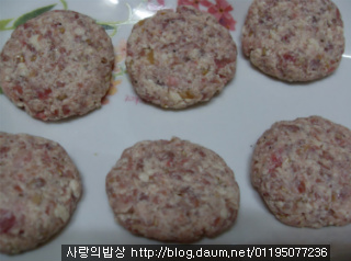 박물관뜨락,계절의여왕 강림하다! 숙녀의 화려한도시락 >_