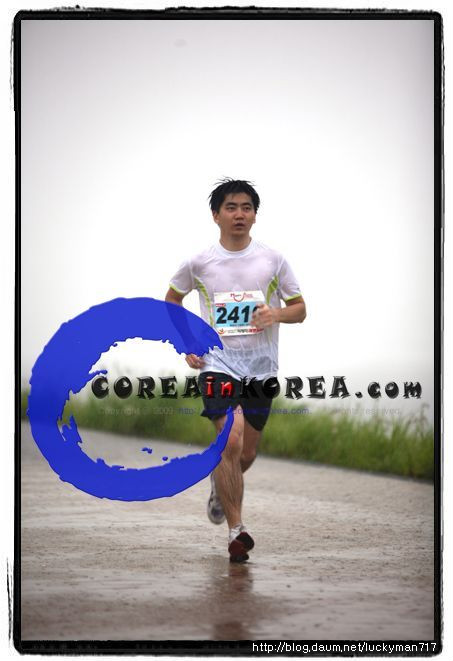 소년소녀가장돕기 2010 한강르네상스 마라톤 대회 완주
