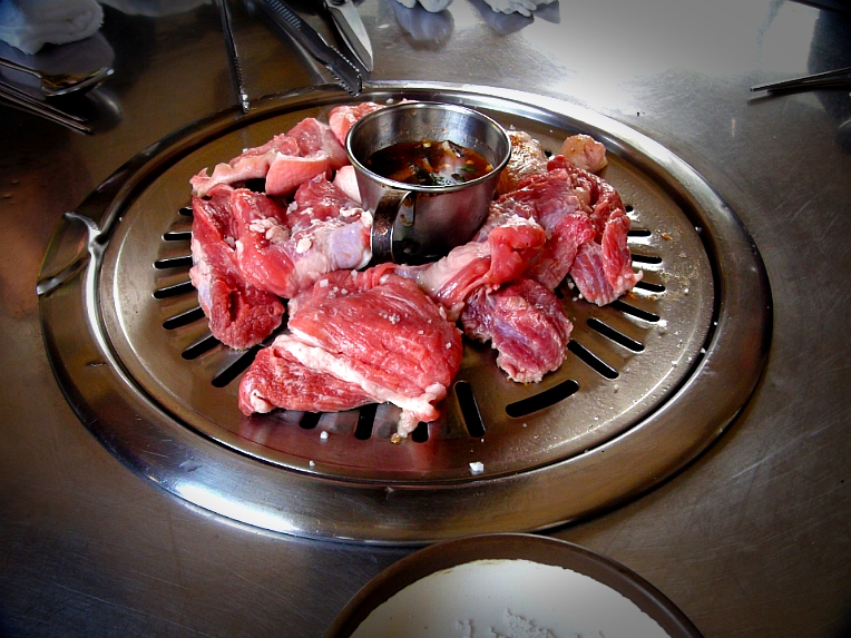 짜투리 연탄구이집 '명리동식당'