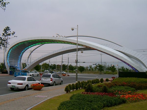 범방동3층석탑, 부산경남경마공원