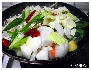 고수찜닭 이미지