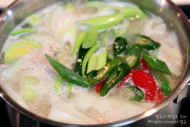 명란젓두부찌개!! 양보할 수 없을만큼 맛있어~