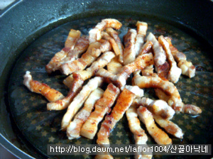 간단하지만 훌륭한 술안주~~돼지고기곰취쌈!!~~