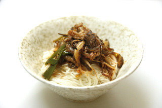 육개장국수