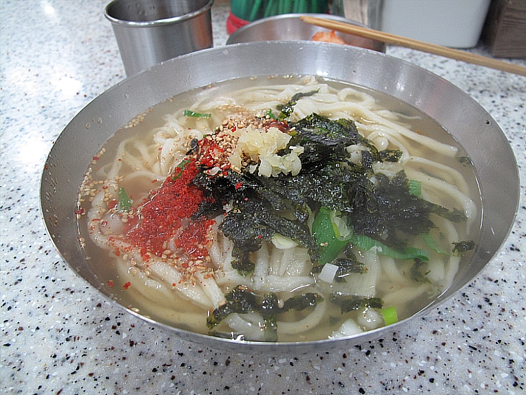 50년전통의 서면시장 칼국수집  자야집(성미) ....