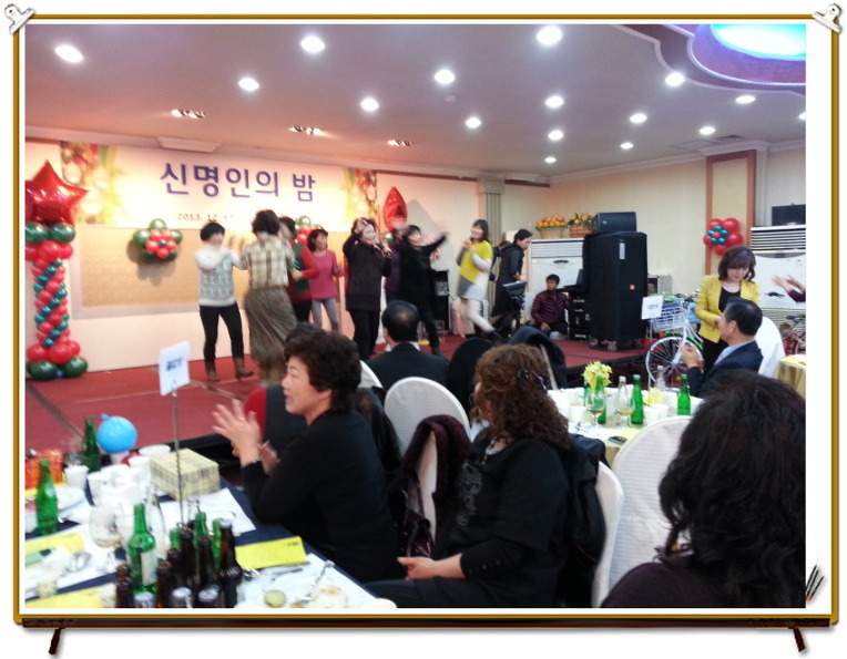 216DFD4952B6A5A01B7BDC