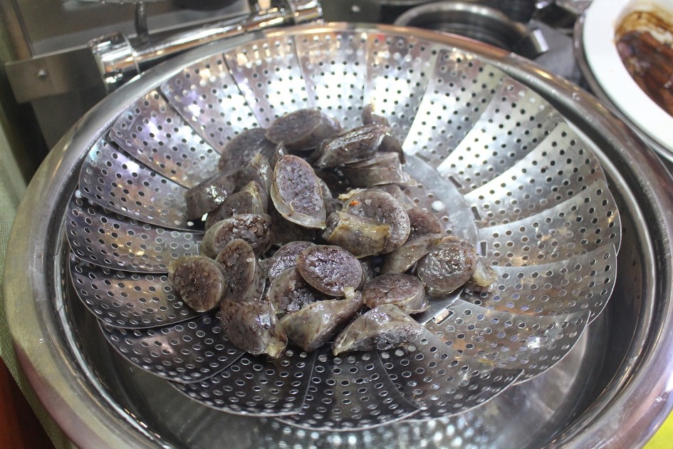 대구맛집투어 스토리채널 | [대구맛집닷컴/반야월맛집/감자탕] 지하철 반야월역 부근, 제주도산 무한리필 감자탕전문점, 동호동 #다퍼무리... 