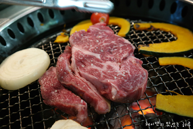 양재역 한우 숯불구이 전문점~  고기로와~