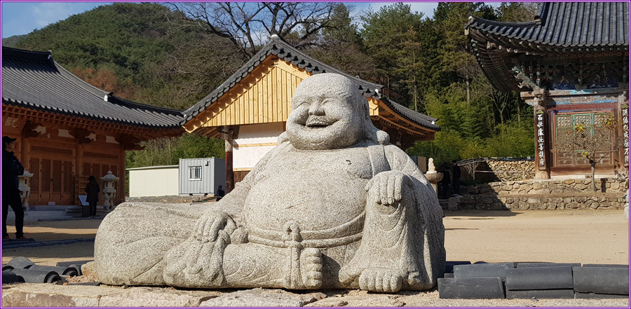 가버린 가을,장안사의 풍경