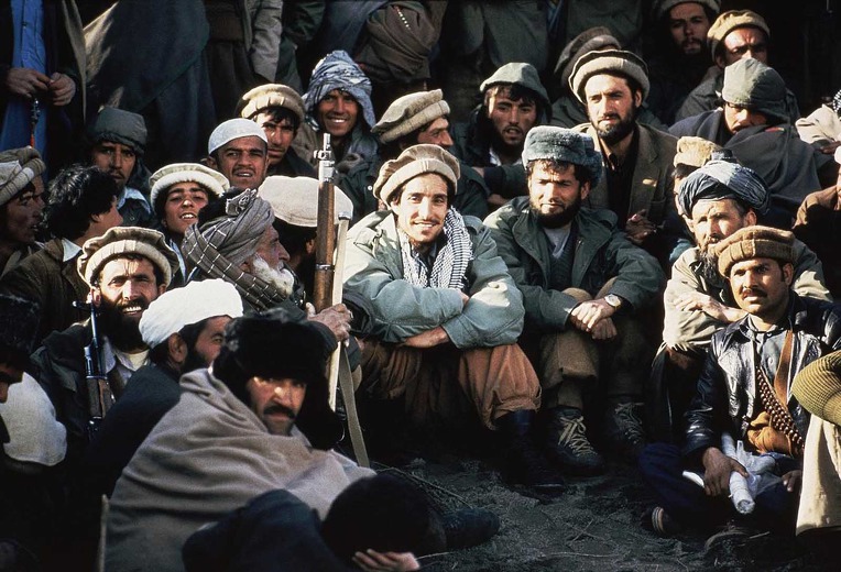 아프가니스탄 무자헤딘 노전사의 리 엔필드 소총 -Afghanistan Mujahideen old man fighter's  Lee Enfield Rifle