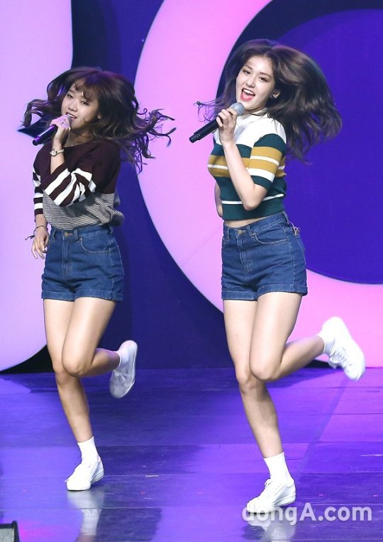 아이오아이 유정-소미 